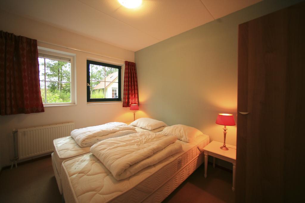 Roompot Recreatiepark De Tolplas Vriezenveen Номер фото